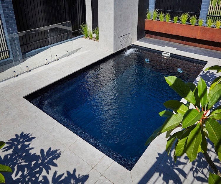 Fibreglass Swimming Pool