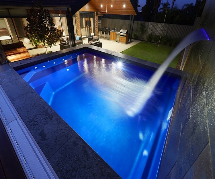 Fibreglass Swimming Pool